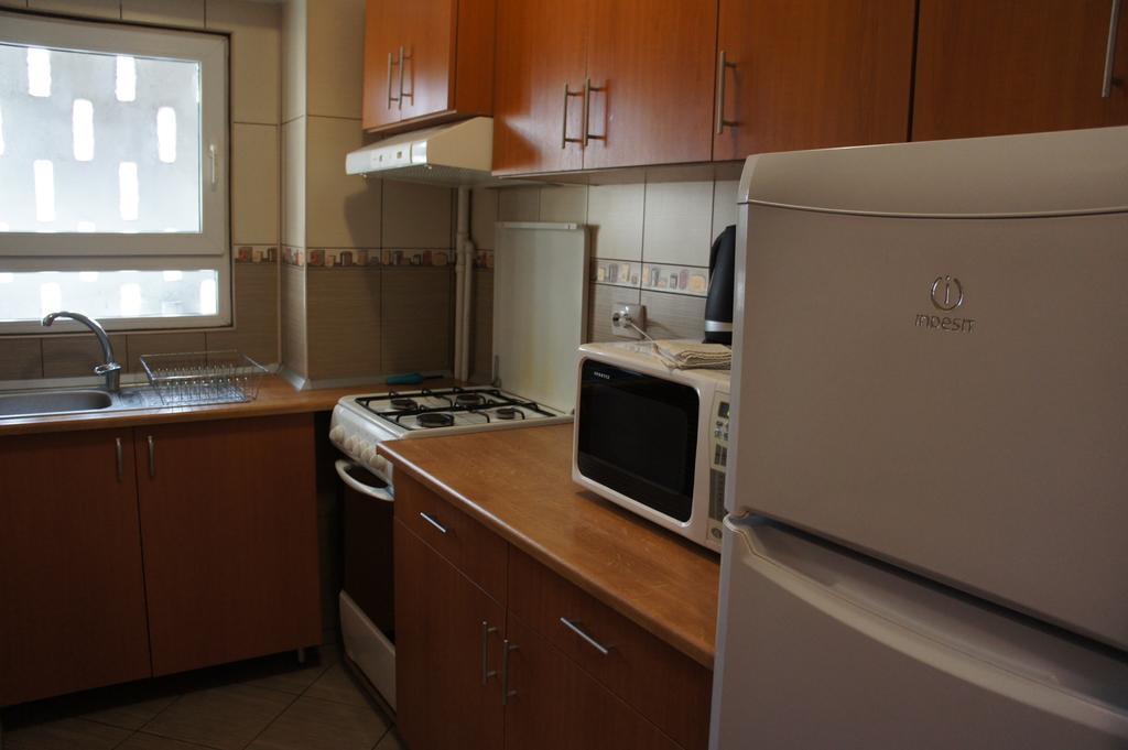 Agentia H Accommodation Bucharest Exterior photo