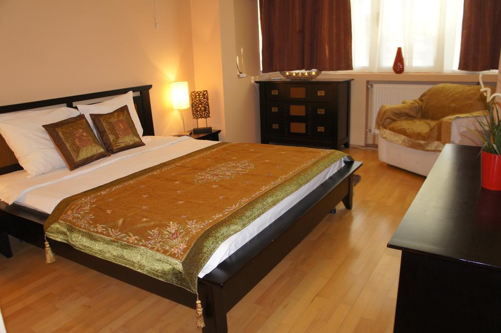 Agentia H Accommodation Bucharest Exterior photo