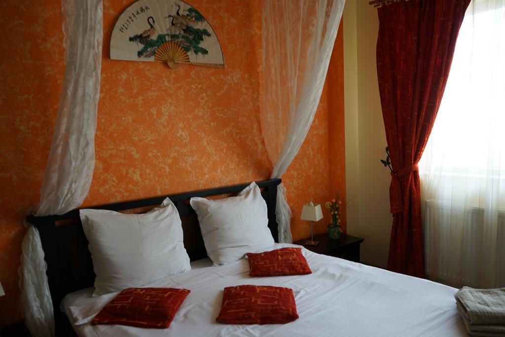 Agentia H Accommodation Bucharest Exterior photo