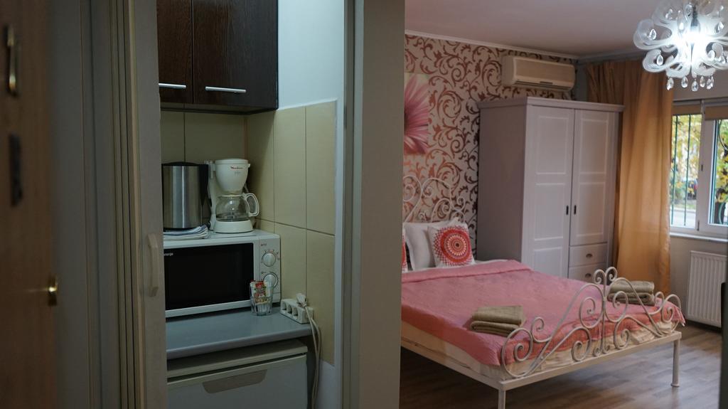Agentia H Accommodation Bucharest Exterior photo