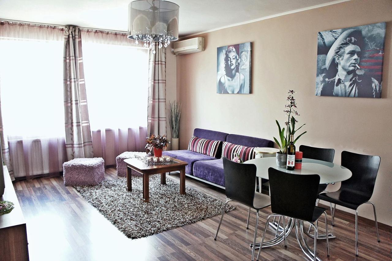 Agentia H Accommodation Bucharest Exterior photo